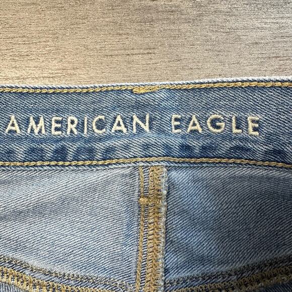 American Eagle Mom Jeans 6 Distressed - Picture 7 of 14